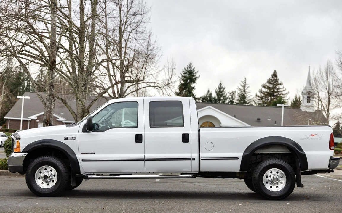 1999 Ford Super Duty 1st Gen - Image 4 of 12