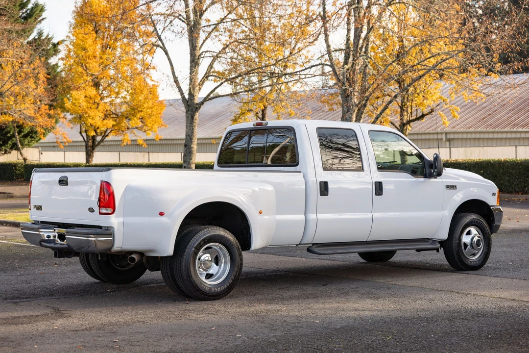 1999 Ford Super Duty 1st Gen - Image 8 of 12