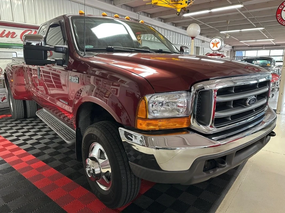 1999 Ford Super Duty 1st Gen - Image 3 of 12
