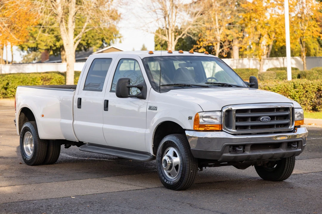 1999 Ford Super Duty 1st Gen - Image 10 of 12