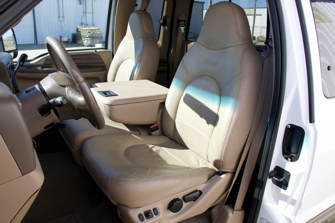 1999 Ford Super Duty 1st Gen - Image 18 of 21