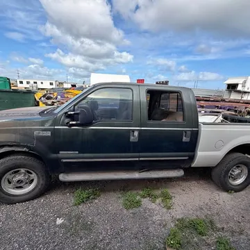 1999 Ford F-350 · Lariat Cab & Chassis 4D