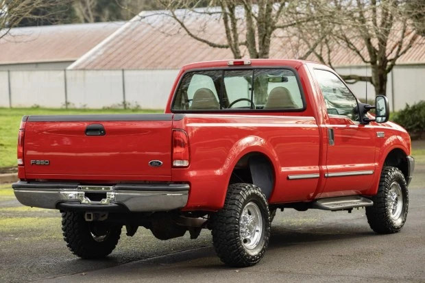 1999 Ford Super Duty 1st Gen - Image 2 of 7
