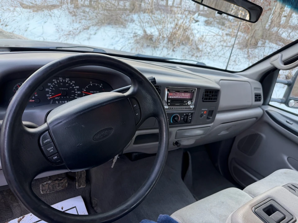 1999 Ford Super Duty 1st Gen - Image 10 of 19
