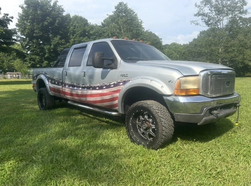1999 Ford Super Duty 1st Gen - Image 2 of 5