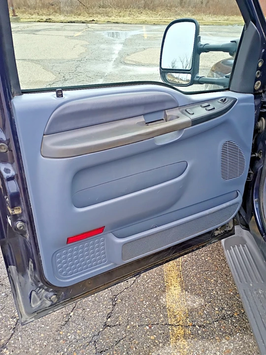 1999 Ford Super Duty 1st Gen - Image 15 of 29
