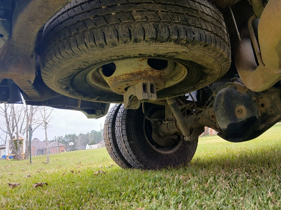 1999 Ford Super Duty 1st Gen - Image 10 of 21