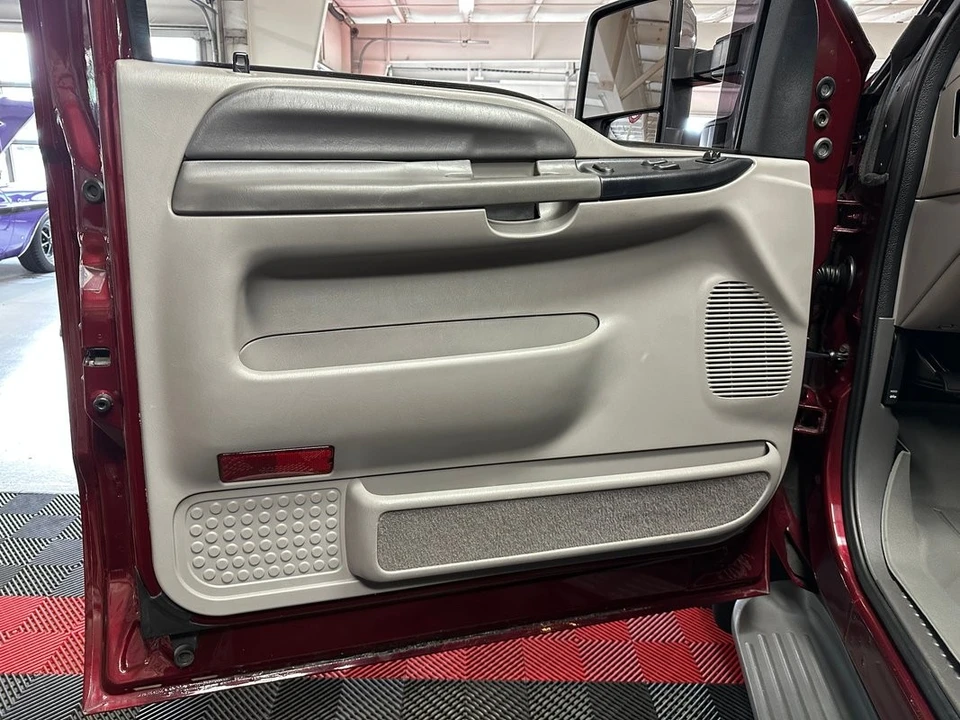 1999 Ford Super Duty 1st Gen - Image 15 of 21