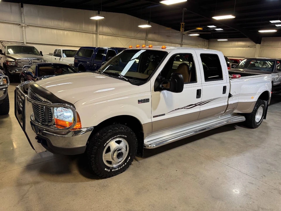 1999 Ford Super Duty 1st Gen - Image 9 of 12