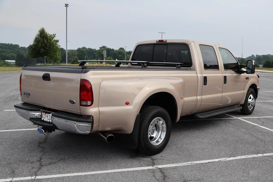 1999 Ford Super Duty 1st Gen - Image 4 of 31