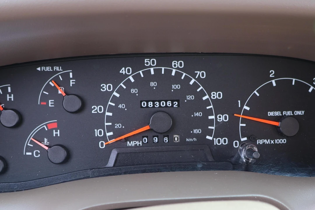 1999 Ford Super Duty 1st Gen - Image 25 of 31