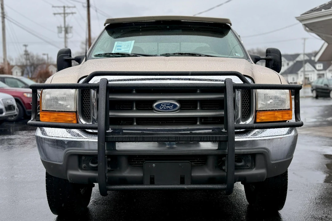 1999 Ford Super Duty 1st Gen - Image 2 of 31