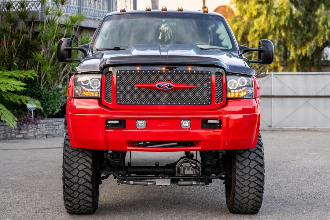 1999 Ford Super Duty 1st Gen - Image 2 of 31