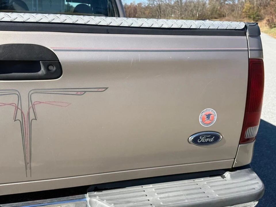 1999 Ford Super Duty 1st Gen - Image 18 of 21