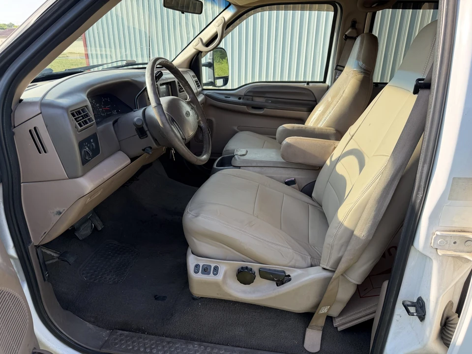 1999 Ford Super Duty 1st Gen - Image 26 of 31