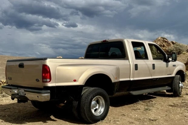 1999 Ford Super Duty 1st Gen - Image 2 of 7