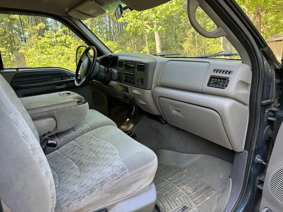 1999 Ford Super Duty 1st Gen - Image 17 of 18