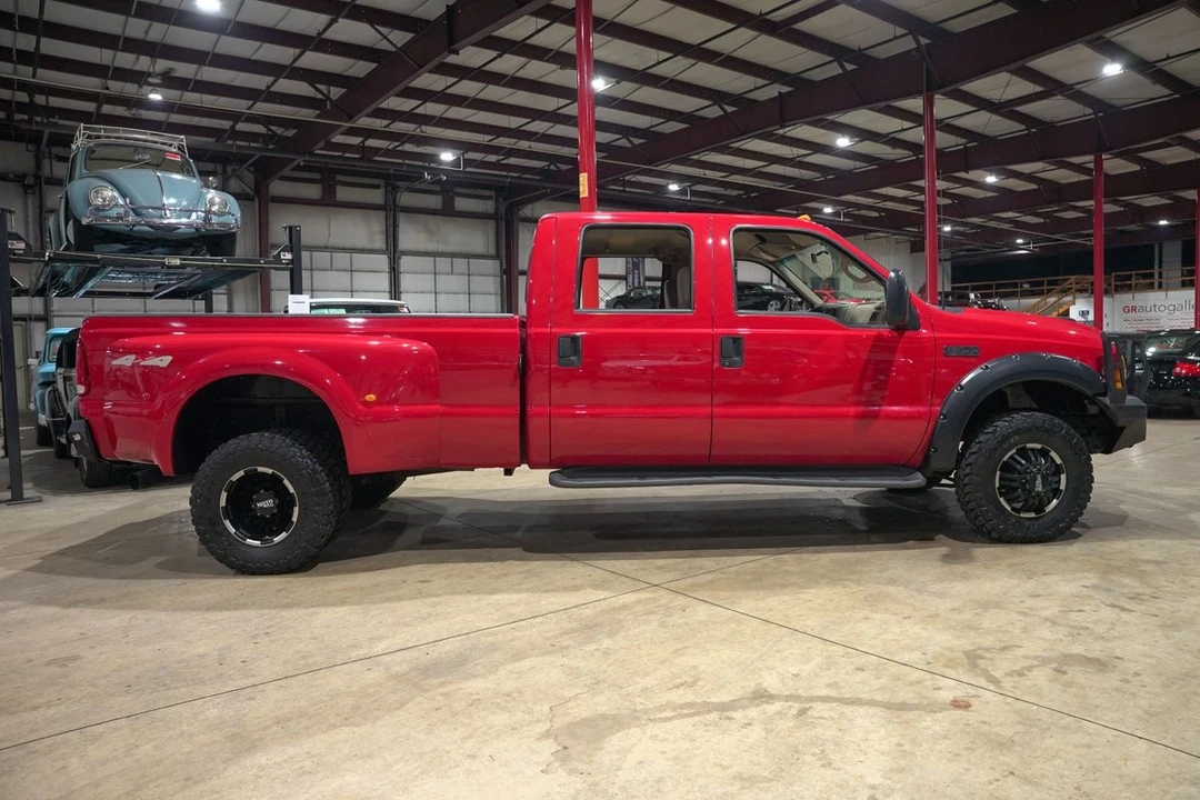1999 Ford Super Duty 1st Gen - Image 10 of 12