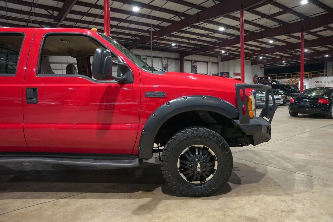 1999 Ford Super Duty 1st Gen - Image 11 of 12