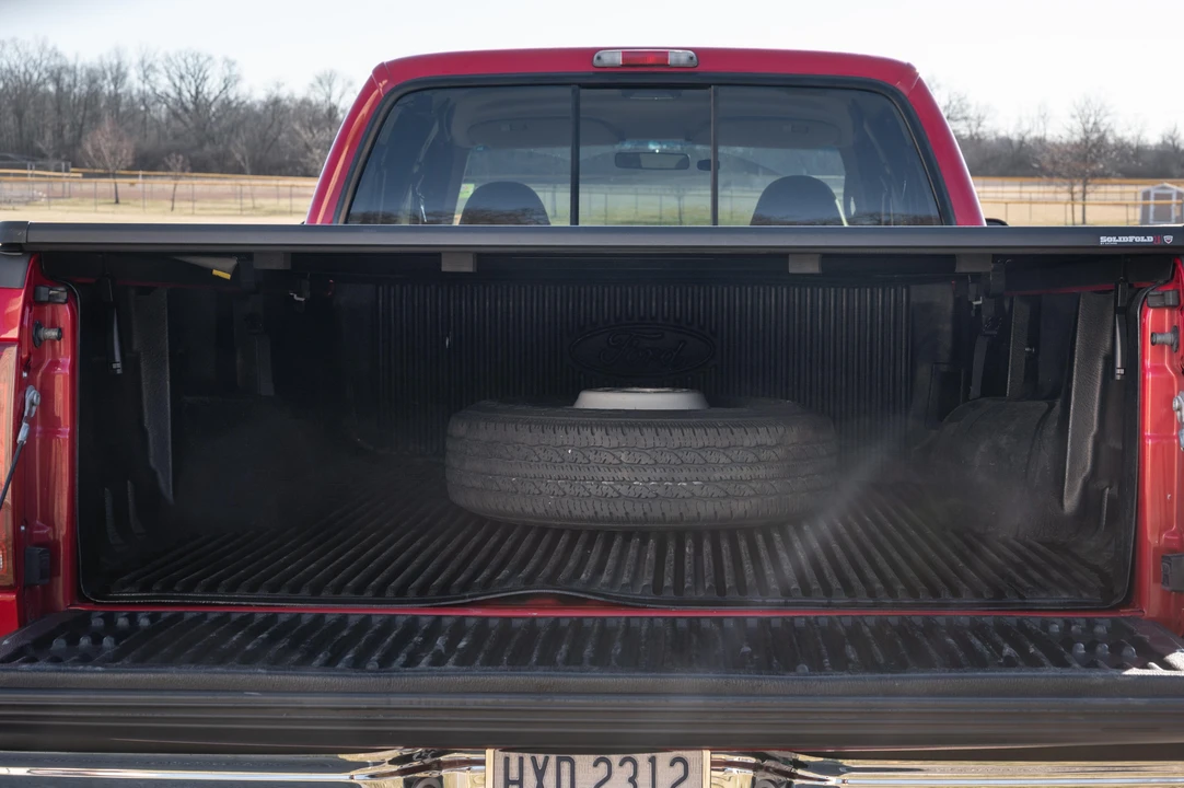 1999 Ford Super Duty 1st Gen - Image 26 of 31