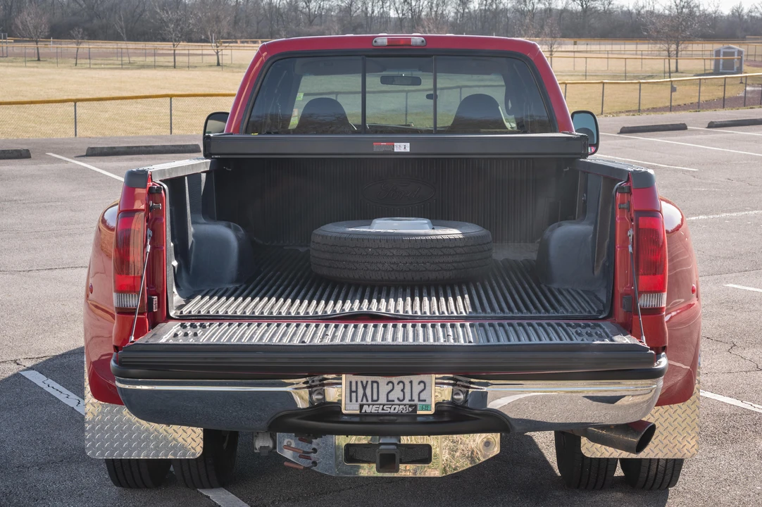 1999 Ford Super Duty 1st Gen - Image 24 of 31