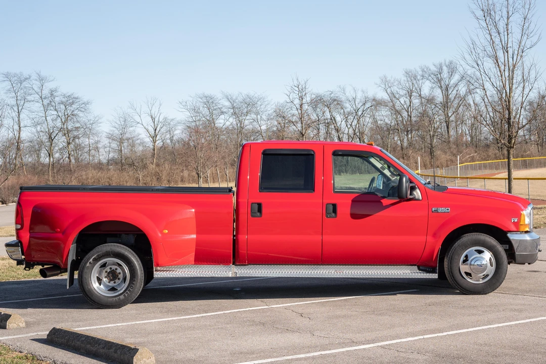 1999 Ford Super Duty 1st Gen - Image 10 of 31