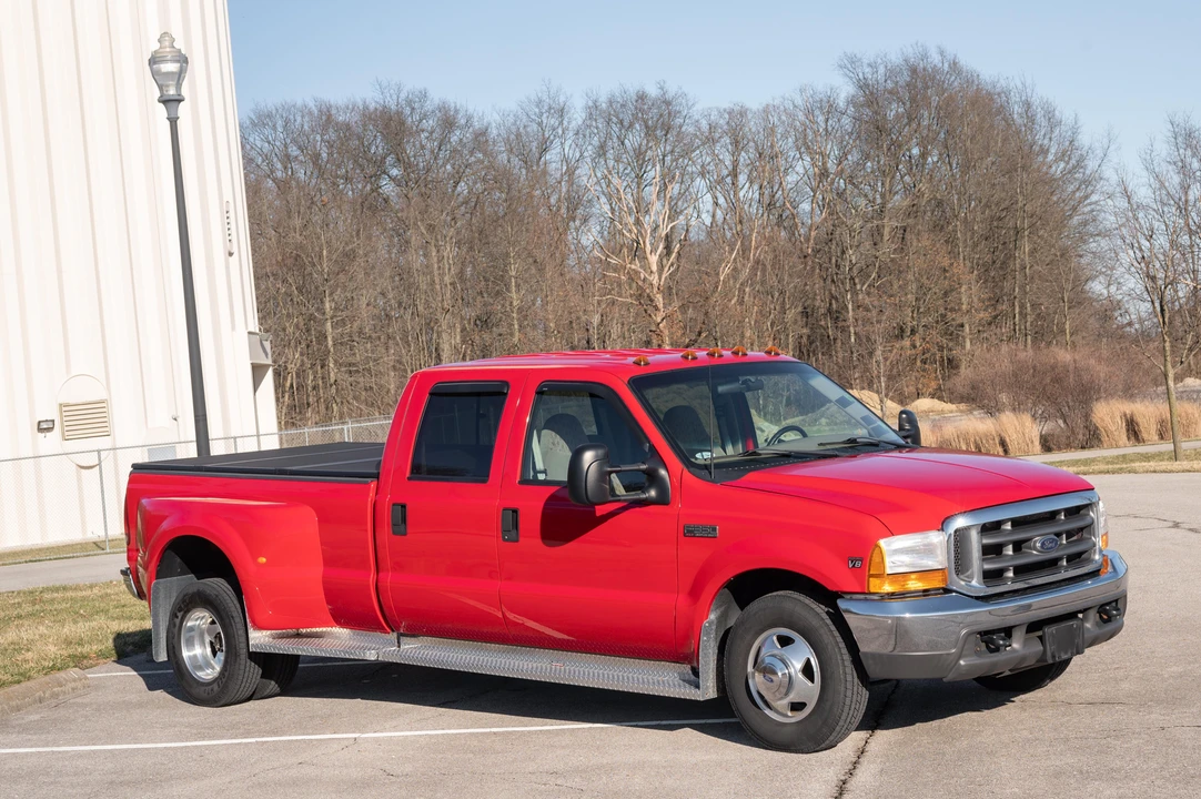 1999 Ford Super Duty 1st Gen - Image 11 of 31