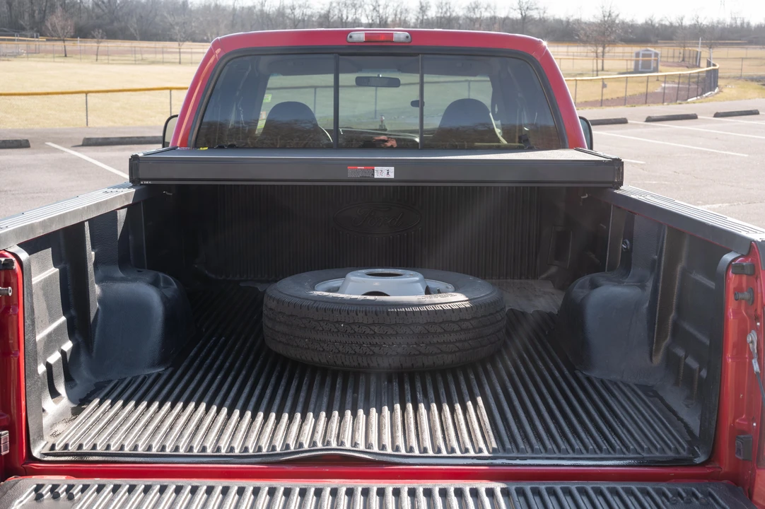 1999 Ford Super Duty 1st Gen - Image 25 of 31