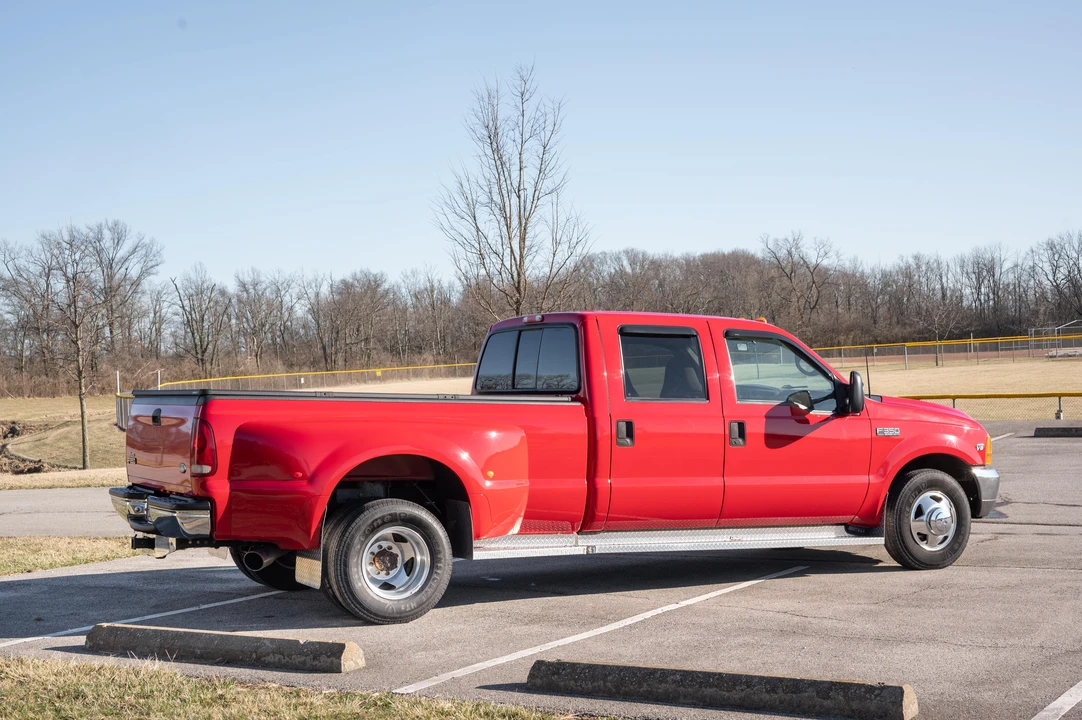 1999 Ford Super Duty 1st Gen - Image 9 of 31