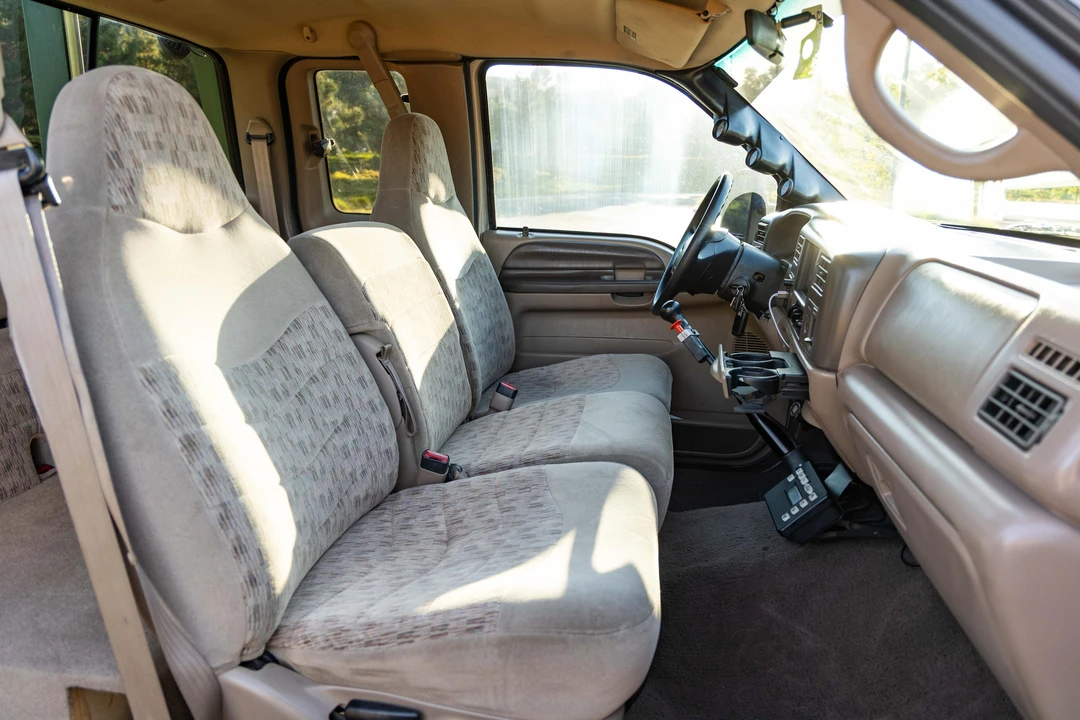 1999 Ford Super Duty 1st Gen - Image 30 of 31