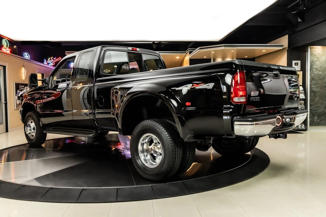 1999 Ford Super Duty 1st Gen - Image 16 of 21