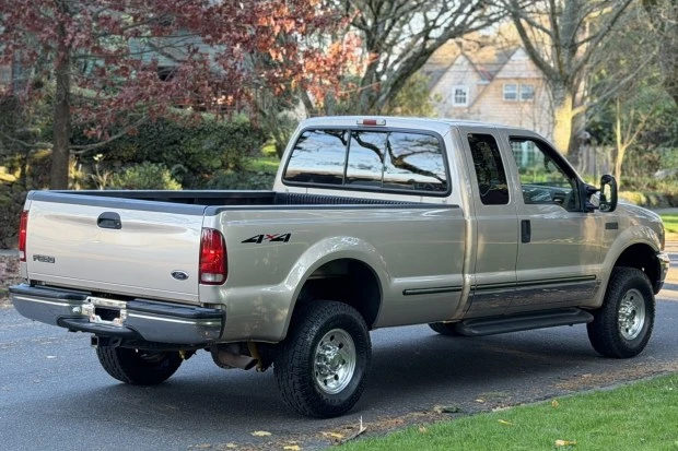 1999 Ford Super Duty 1st Gen - Image 2 of 7