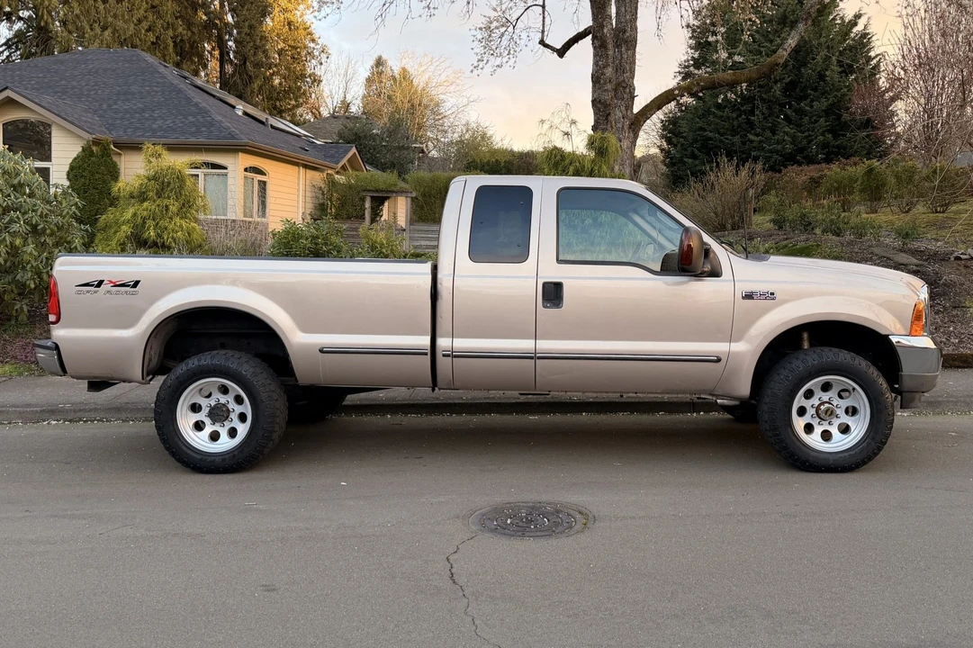 1999 Ford Super Duty 1st Gen - Image 3 of 7