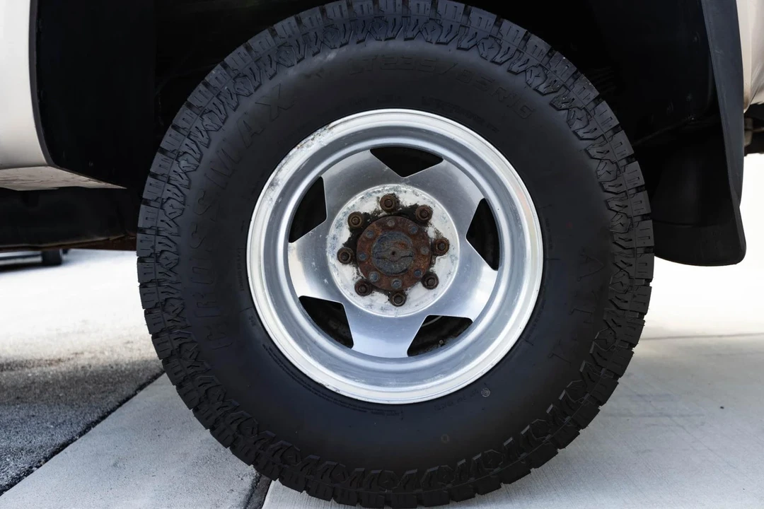 1999 Ford Super Duty 1st Gen - Image 12 of 12