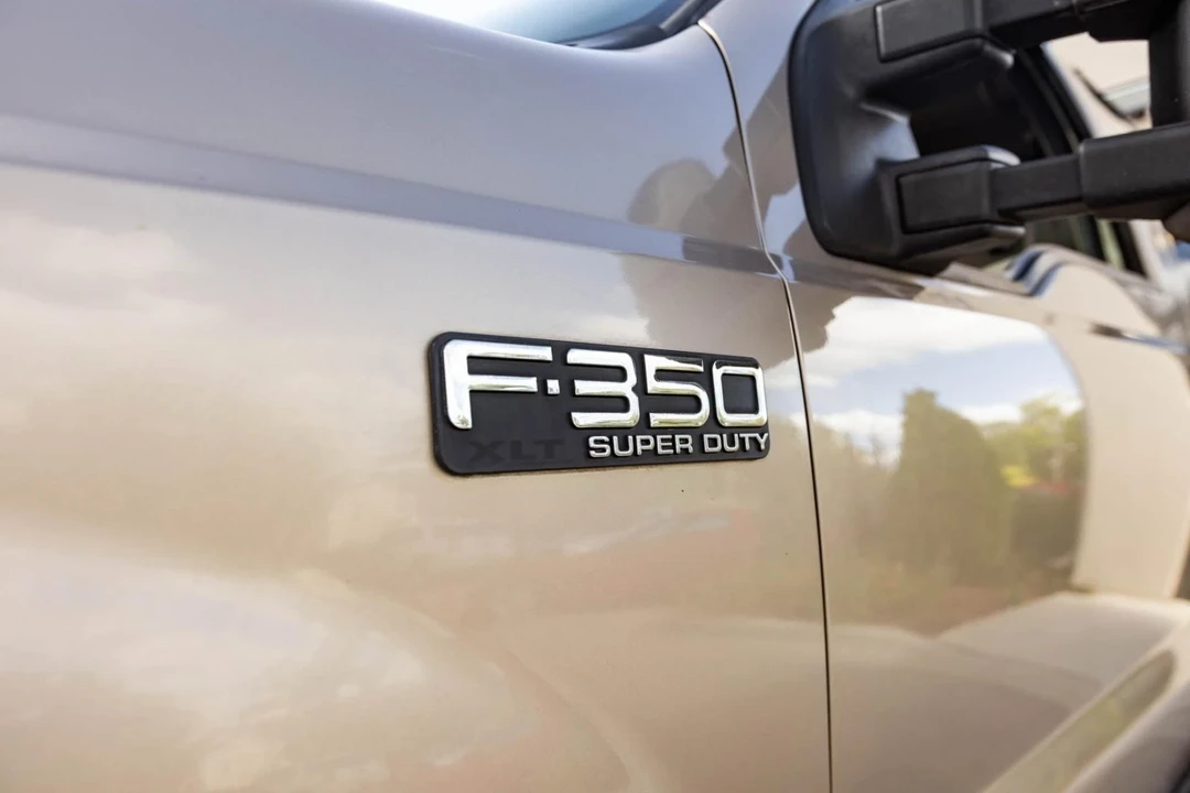 1999 Ford Super Duty 1st Gen - Image 6 of 12