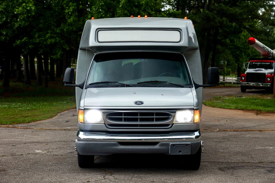 1999 Ford Super Duty 1st Gen - Image 5 of 31