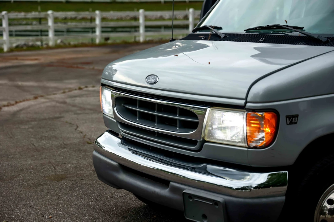 1999 Ford Super Duty 1st Gen - Image 12 of 31