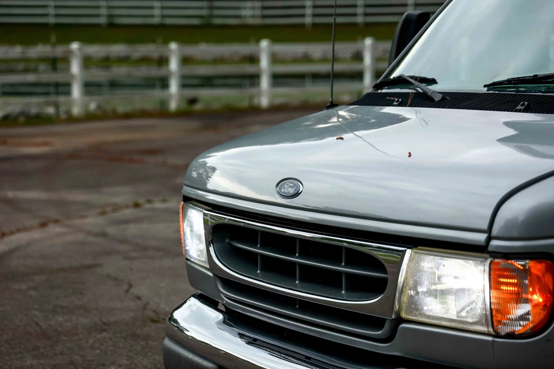 1999 Ford Super Duty 1st Gen - Image 13 of 31