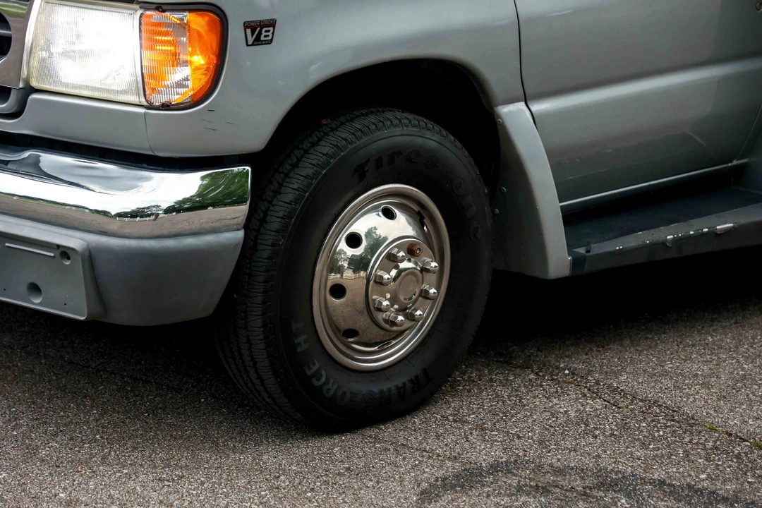1999 Ford Super Duty 1st Gen - Image 11 of 31