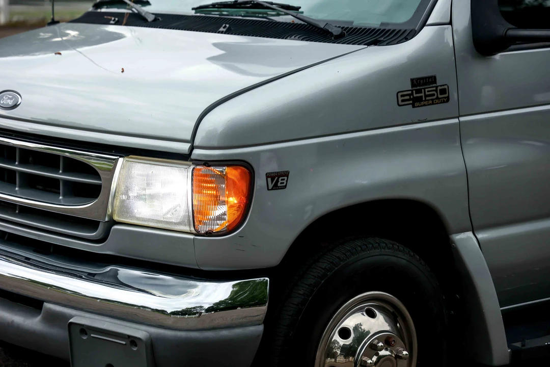 1999 Ford Super Duty 1st Gen - Image 10 of 31