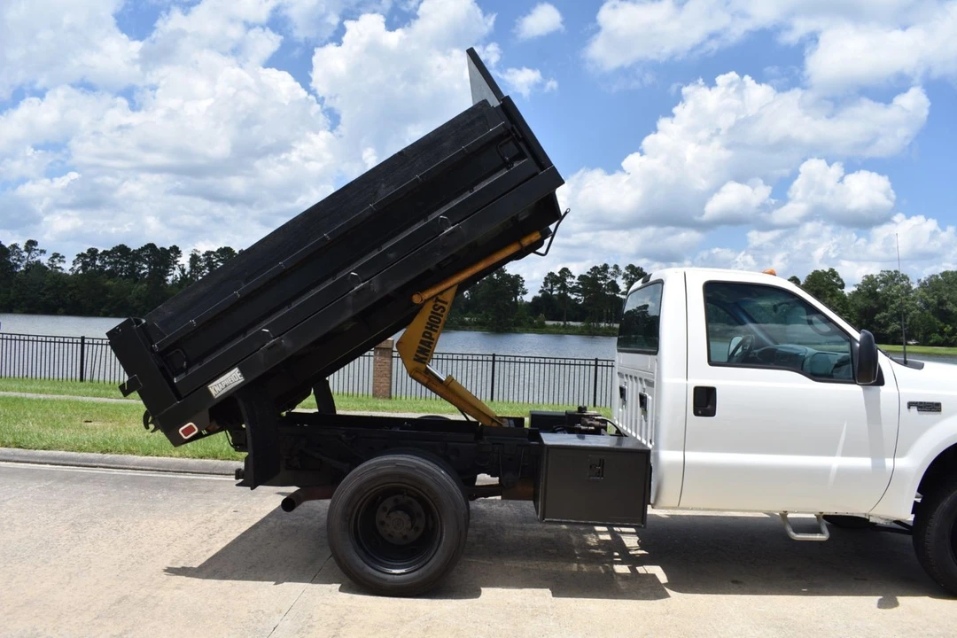 1999 Ford Super Duty 1st Gen - Image 3 of 29