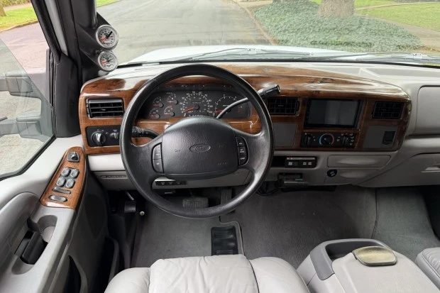 1999 Ford Super Duty 1st Gen - Image 5 of 8
