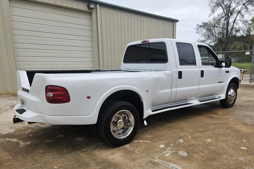 1999 Ford Super Duty 1st Gen - Image 2 of 7