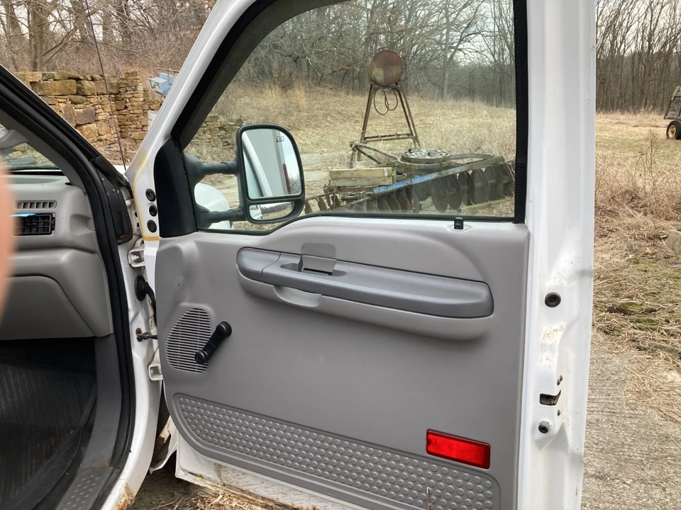 1999 Ford Super Duty 1st Gen - Image 9 of 21