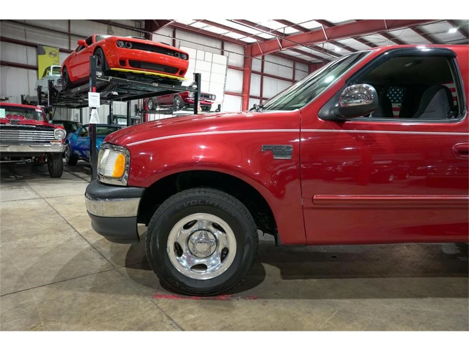 1999 Ford F-150 10th Gen - Image 3 of 31