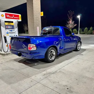 1999 Ford F-150 SVT Lightning
