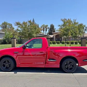 1999 Ford F150 Lightning Regular Cab Short Bed