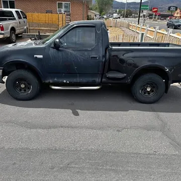 1999 Ford F-150 Regular Cab Short Bed