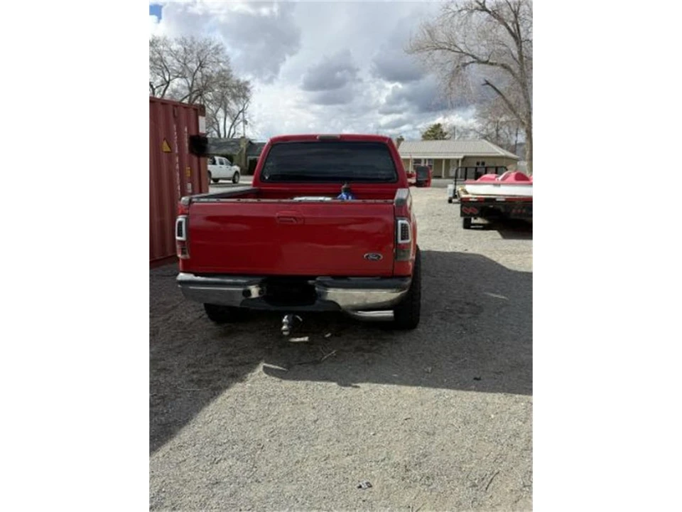 1999 Ford Super Duty 1st Gen - Image 2 of 18