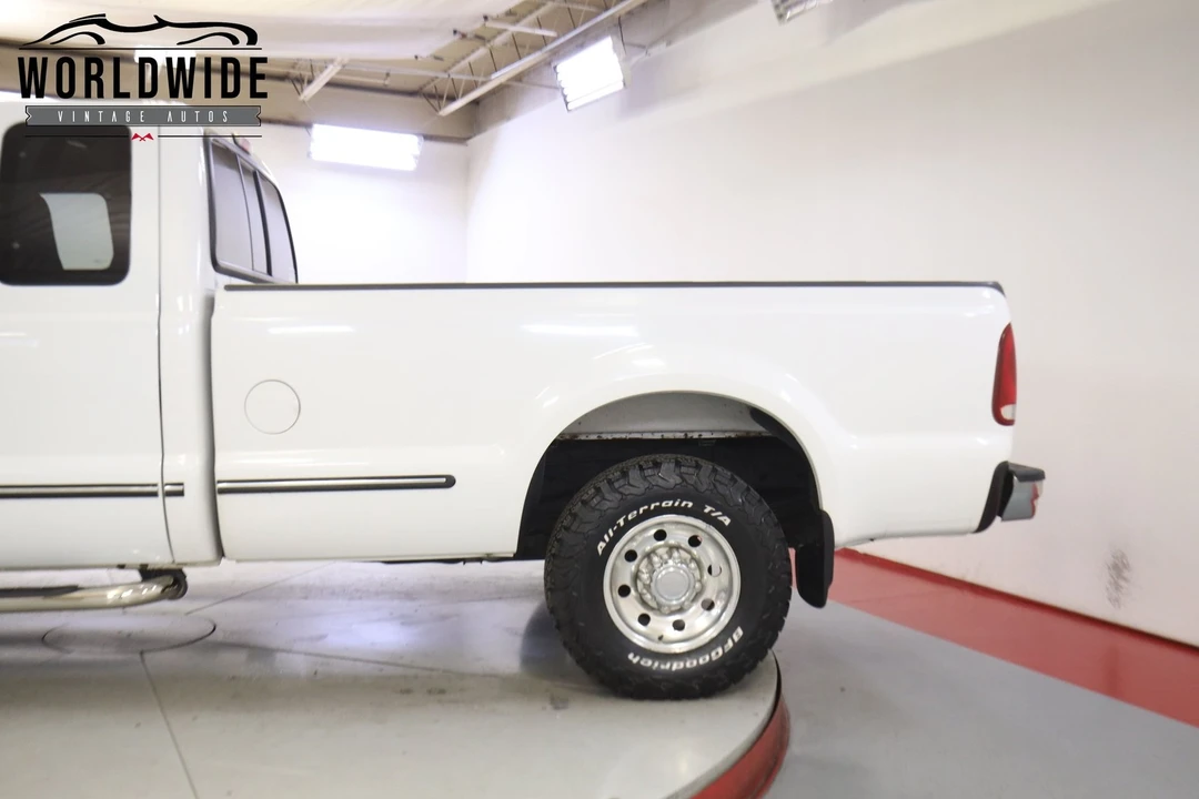 1999 Ford Super Duty 1st Gen - Image 10 of 12